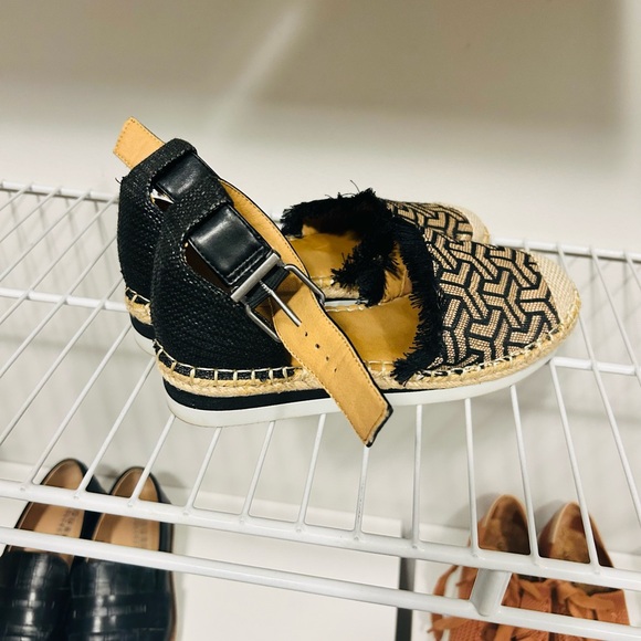 Crown Vintage Black and Tan Ankle Strap Shoes - Picture 4 of 7